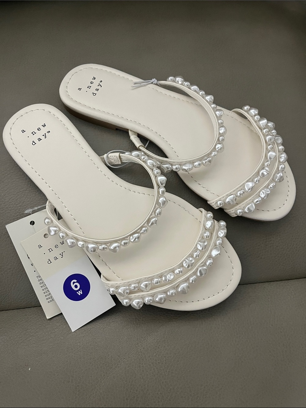 A New day White Pearl-Trim Slide Sandals Size 6W